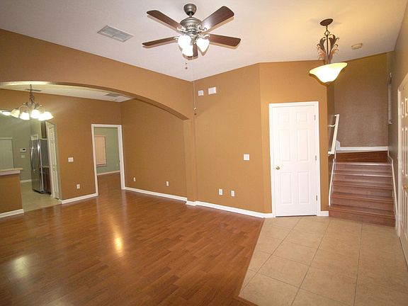 3rd image of 16759 Cedar Crest Dr