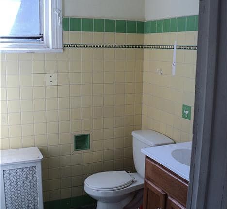 4th image of 145 E Allegheny Ave