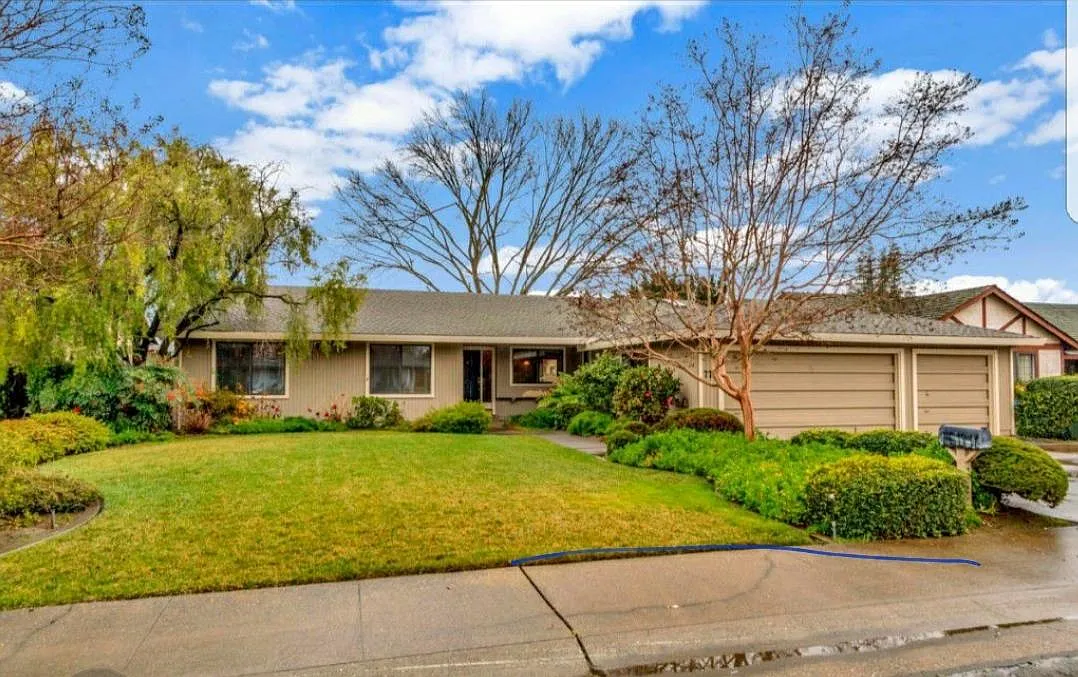 772 El Macero Way photo 1