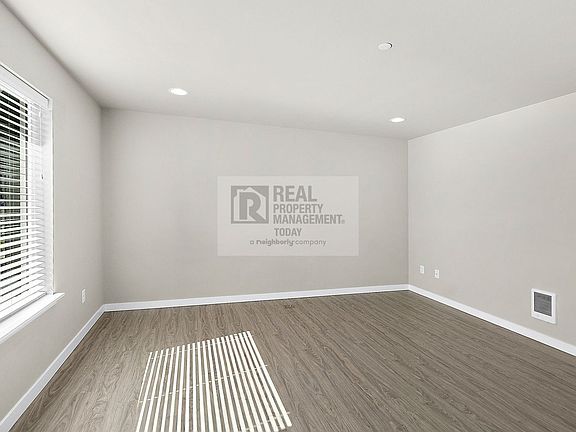3rd image of 17817 22nd Ave E Unit B