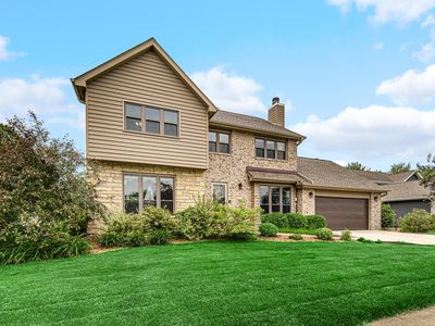 251 Pineview Ln, Valparaiso, IN, 46383