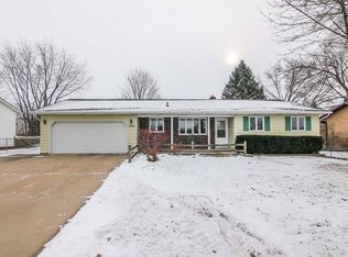 5805 Anthony St, Mc Farland, WI 53558