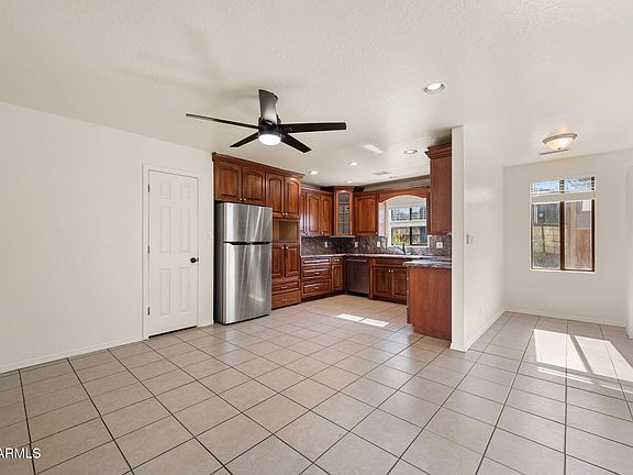 5th image of 5261 N ROBERT Road