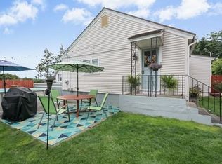 81 Heywood St, Worcester, MA 01604