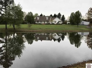 166 Wrather Rd, Murray, KY 42071