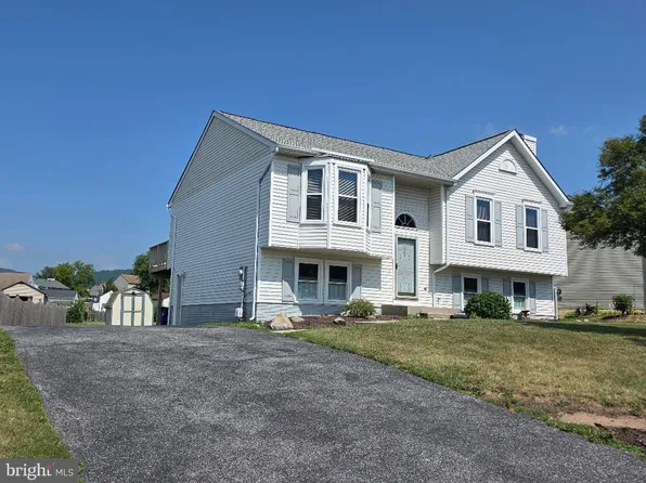 105 Colliery Dr, Thurmont, MD 21788