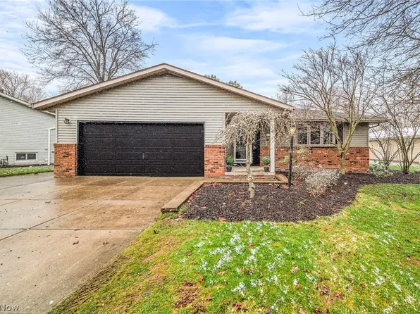 33142 Warwickshire Ln, Solon, OH 44139