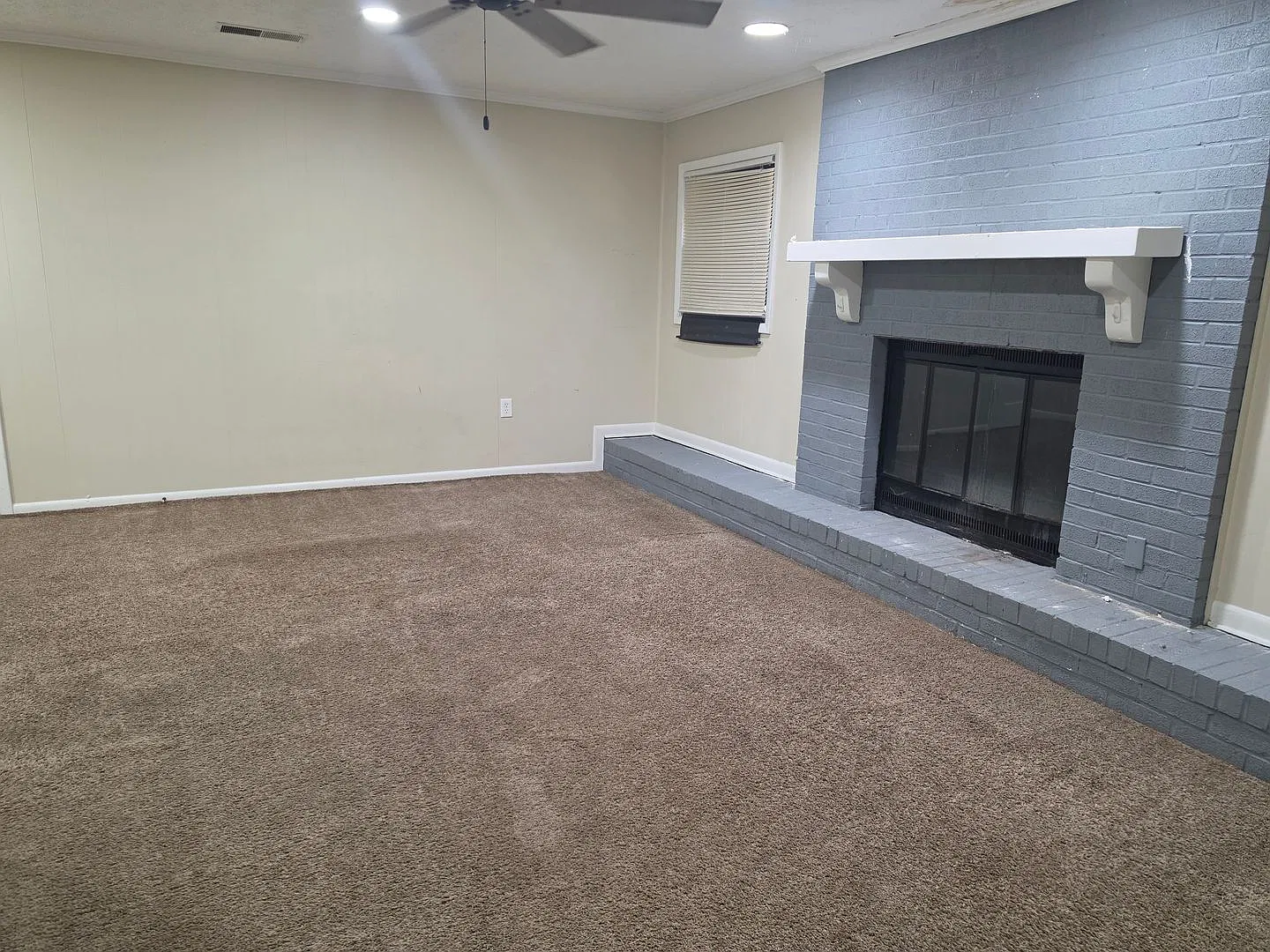 Available Now- Corner Lot — Photo 3