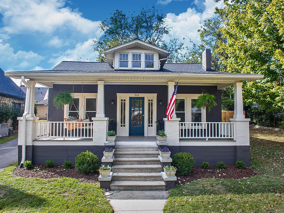 1st image of 904 Myers Ave