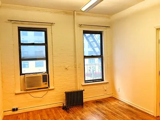 Rented by Friedman Roth Realty | media 22