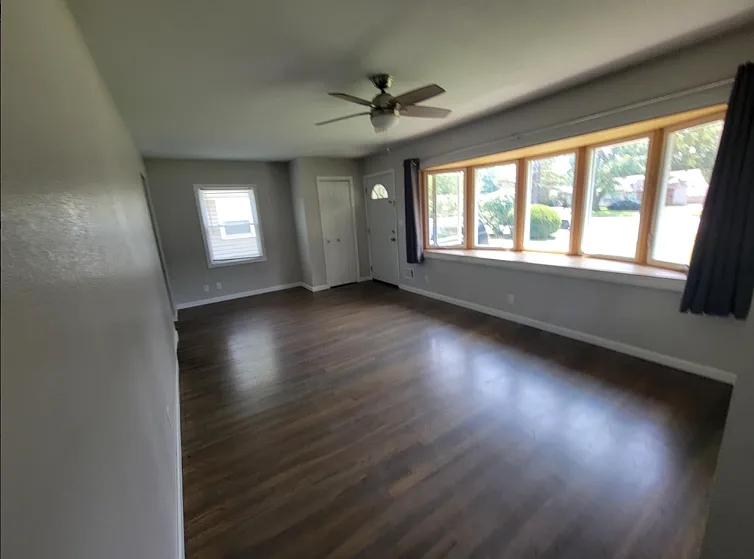 3040 W Laskey Rd — Photo 6