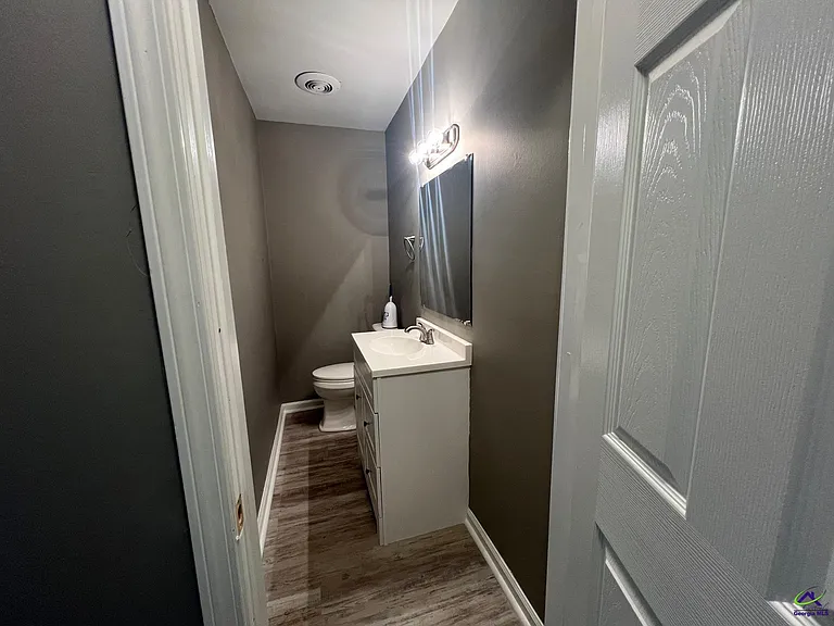 116 Vickie Dr — Photo 9