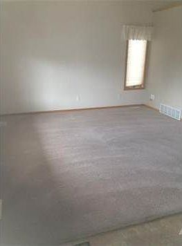 4th image of 1575 Golden Blvd