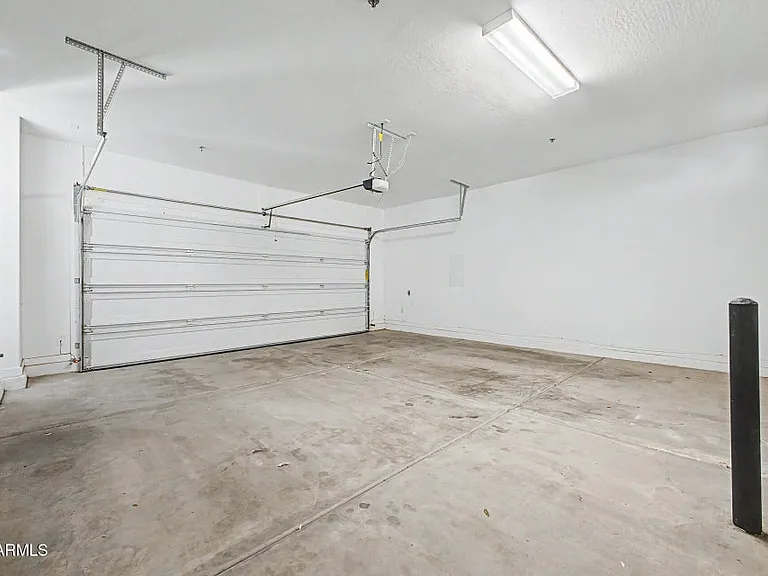 1941 S Wallrade Ln — Photo 30
