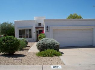 1231 E Meadow Ln, Phoenix, AZ 85022
