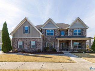 7000 Derby Dr SE, Owens Cross Roads, AL 35763