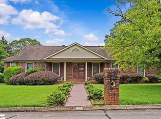 101 Lawnfield St, Mauldin, SC 29662