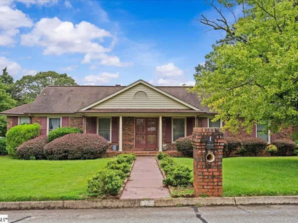 101 Lawnfield St, Mauldin, SC 29662