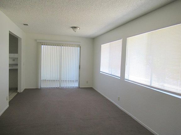 3rd image of 6831 Amethyst Ave