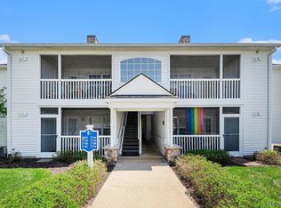 2748 S Knightsbridge Cir, Ann Arbor, MI