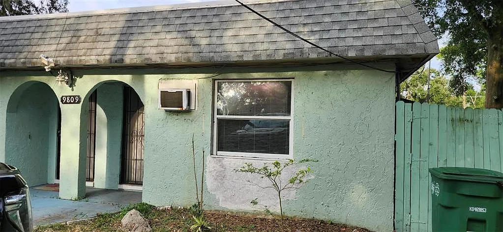 2 bed, 1.0 bath, 741 sqft, $1,350 — Photo 1