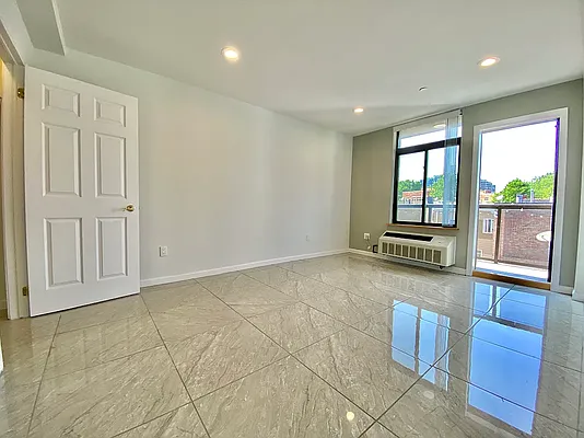 Rented by Compass | media 13