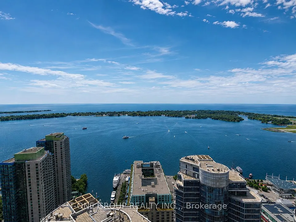 10 York St #5209