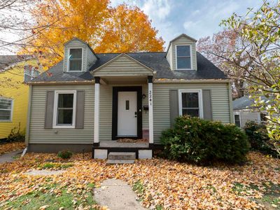 2241 Parkview Pl, South Bend, IN, 46616