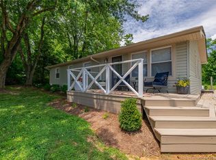 6005 May St, Floyds Knobs, IN 47119