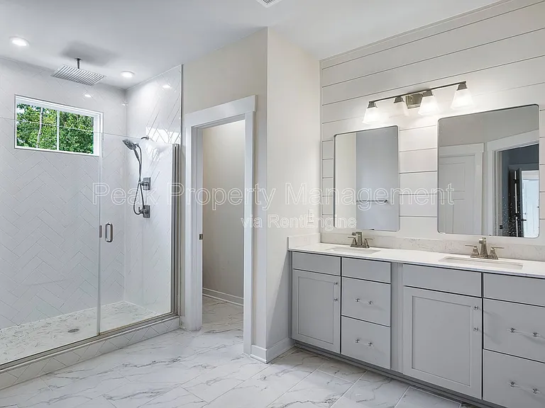 1633 Bilder Ct — Photo 16