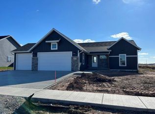 W5591 Grey Dr, Appleton, WI 54915