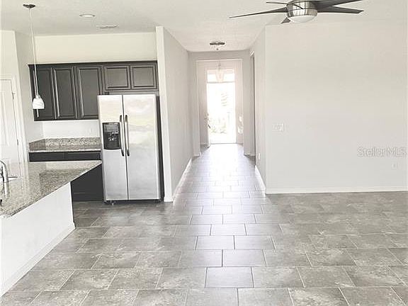 4th image of 282 Drayton Ave
