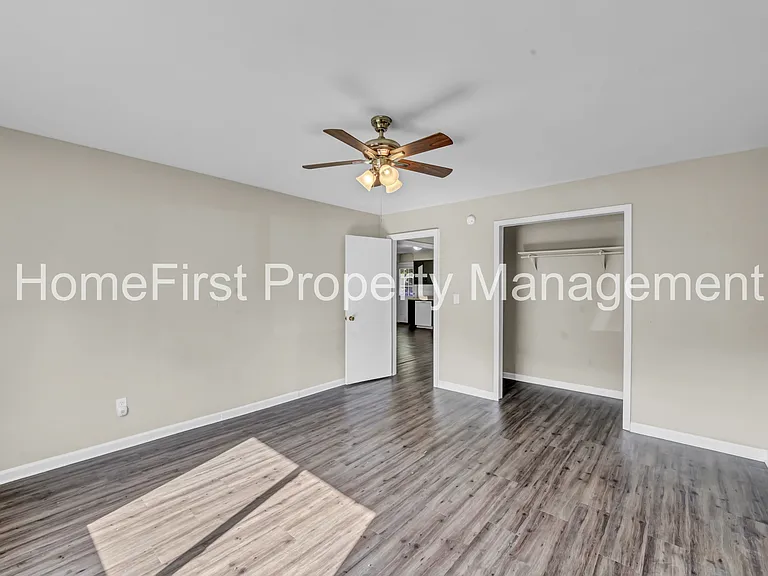 105 Meadowlark Dr #B — Photo 11