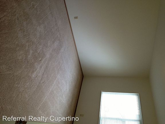 3rd image of 1809 Joan Way APT 5