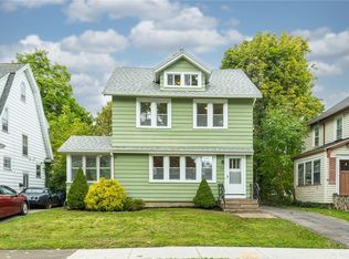 130 Harding Rd, Rochester, NY 14612