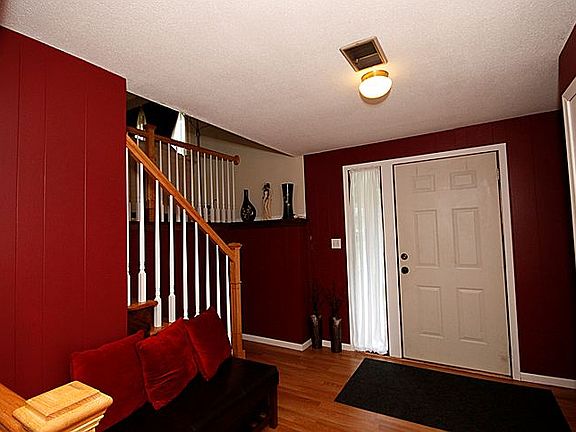 2nd image of 2164 Lamplight Dr