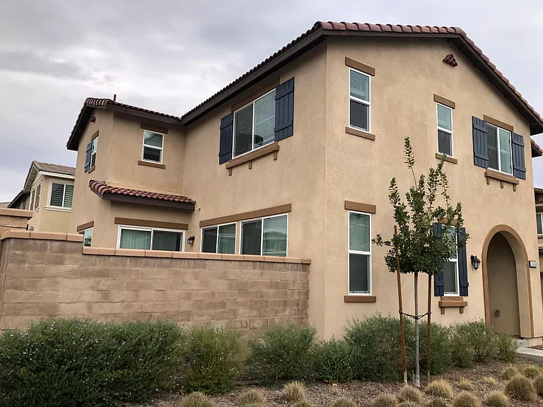 24248 White Willow Ave — Photo 15