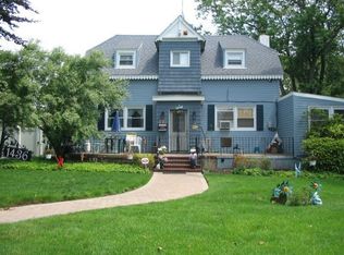 1436 Point Breeze Pl, Far Rockaway, NY 11691