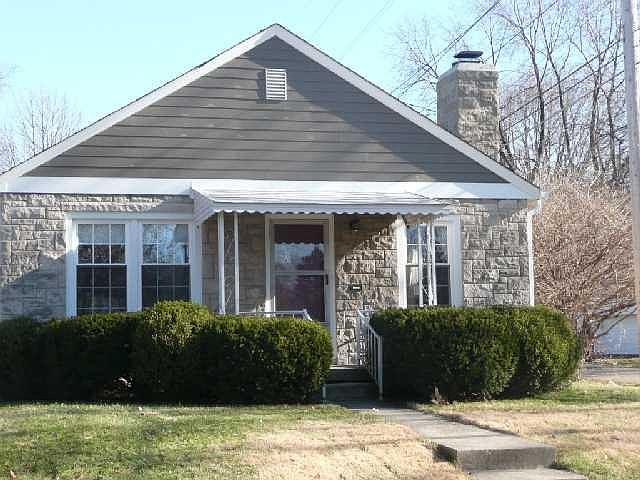 1st image of 6103 N Kingsley Dr
