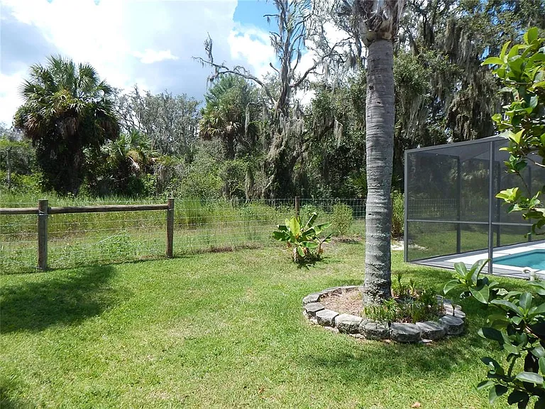 14832 Heronglen Dr — Photo 27