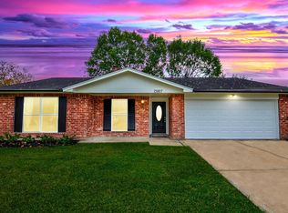 13827 Templar Ln, Sugar Land, TX 77498