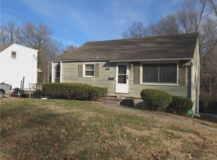 9107 Charlotte St, Kansas City, MO 64131