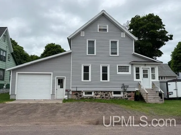 25243 W Cone St, Calumet, MI 49913