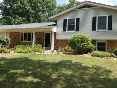 1120 S 12th St, St Charles, IL, 60174
