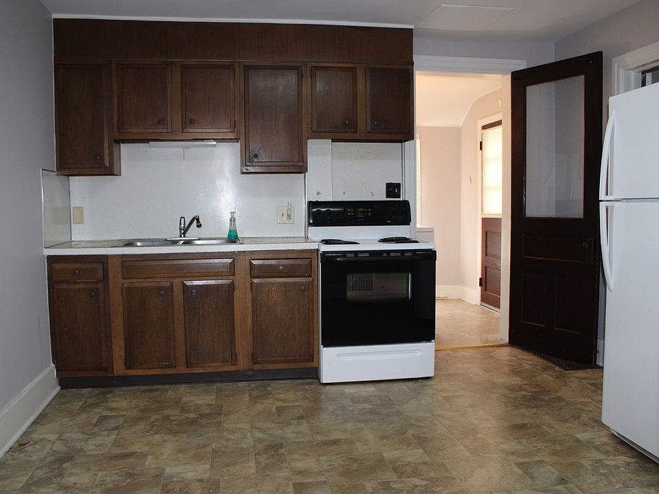 307 Lincoln Way E New Oxford PA Zillow