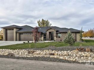 4054 Braveheart Ln, Eagle, ID 83616