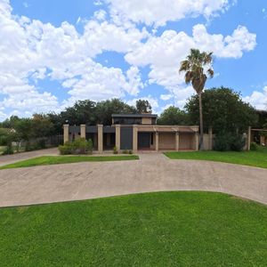420 Surrey Rd, Laredo, TX, 78041