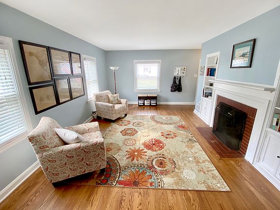 4th image of 526 Knierim Pl