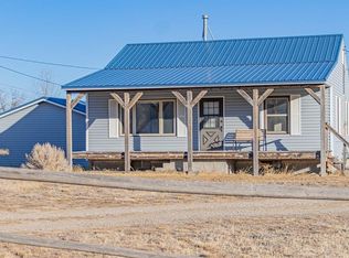 86 Southfork Rd, Cody, WY 82414