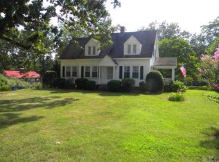 940 34th St SW, Hickory, NC 28602